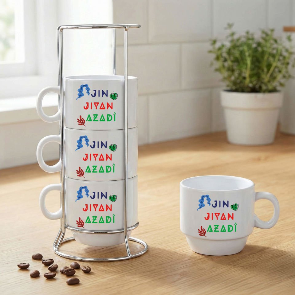 Jin Jiyan Azadi Yazılı Standlı 4'lü Porselen Kahve Fincan Seti - Jin Jiyan Azadi Kahve Fincanları