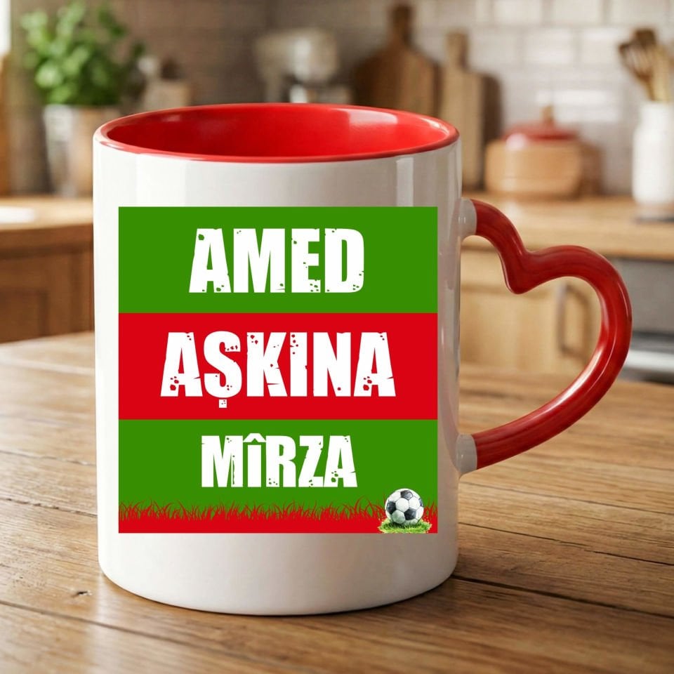 İsme Özel Amed Aşkına Yeşil Kırmızı Tasarımlı Taraftar Spor Kırmızı Renkli Kalp Kupa Bardak