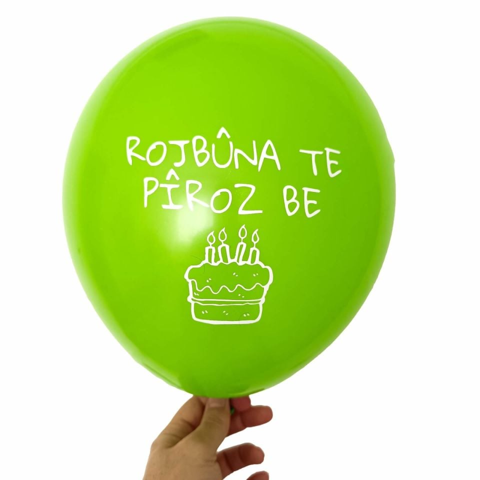 Ayaklı 7 li Balon Standı - Kürtçe Doğum Günü Balonlu (8 KÜRTÇE BALONLU)