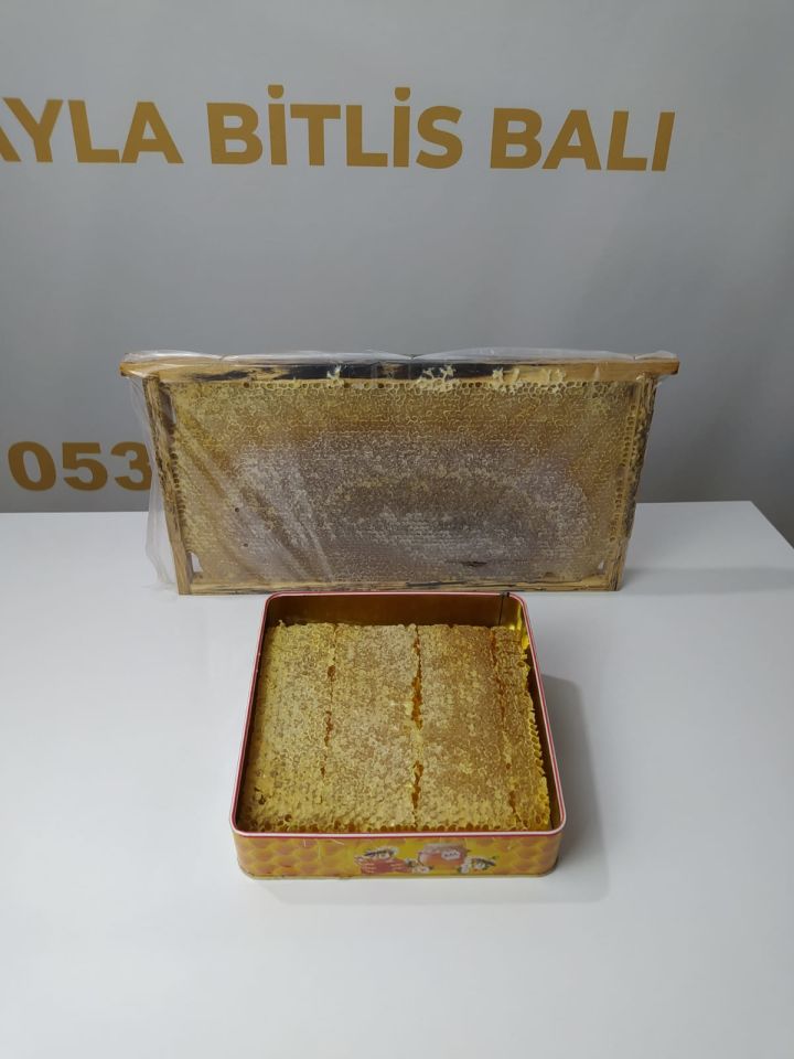 Bitlis Yayla Çerçeveli Çiçek Balı (2 kilo)